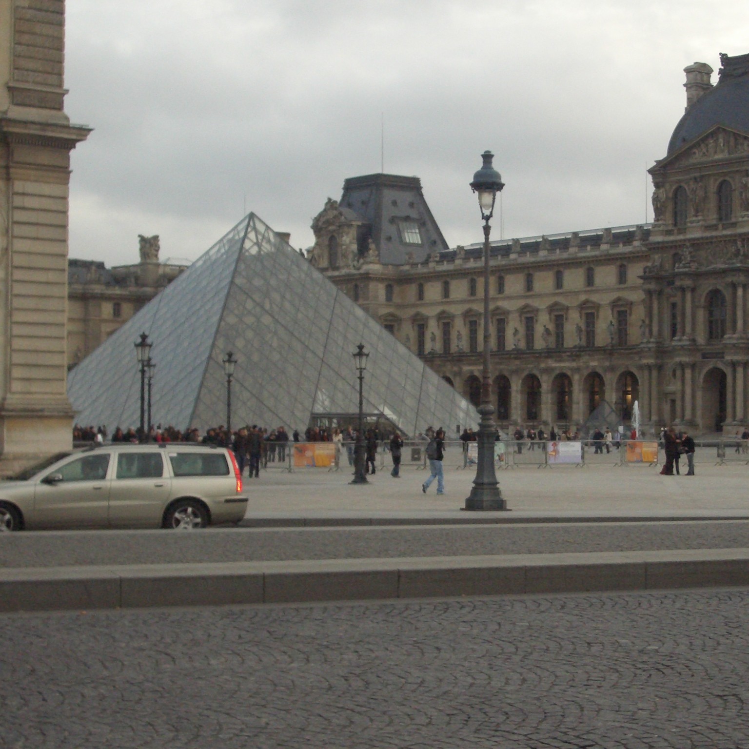 Museo del Louvre